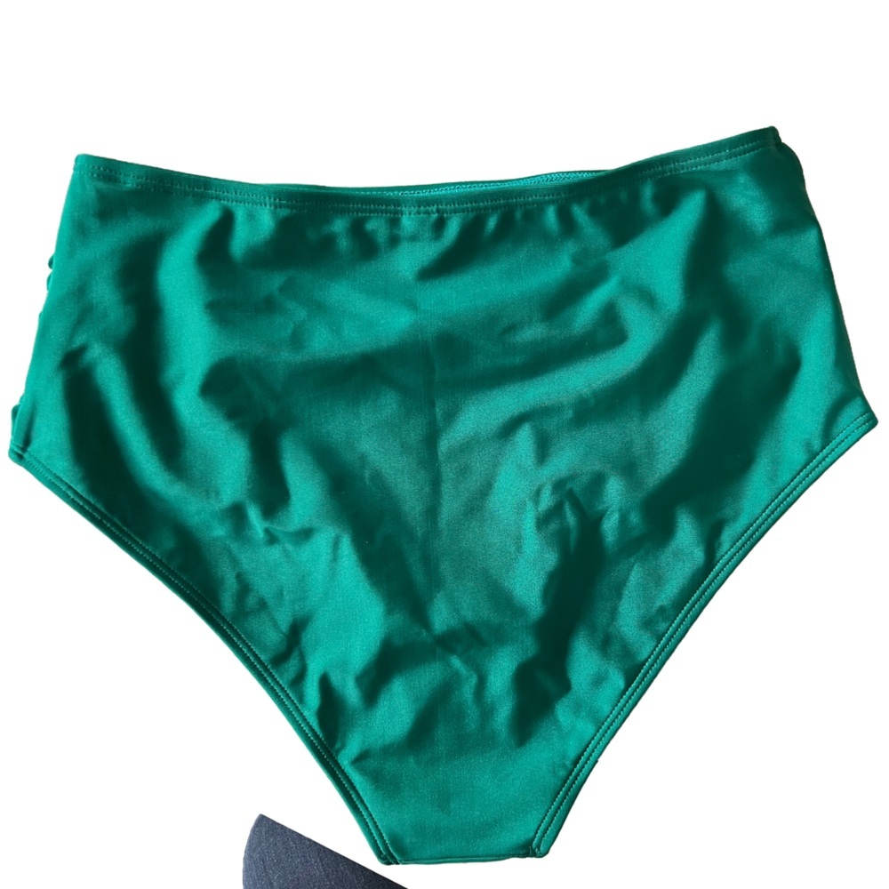Green Push Up Halter High-Waisted Bikini Set - Picture 6 of 13